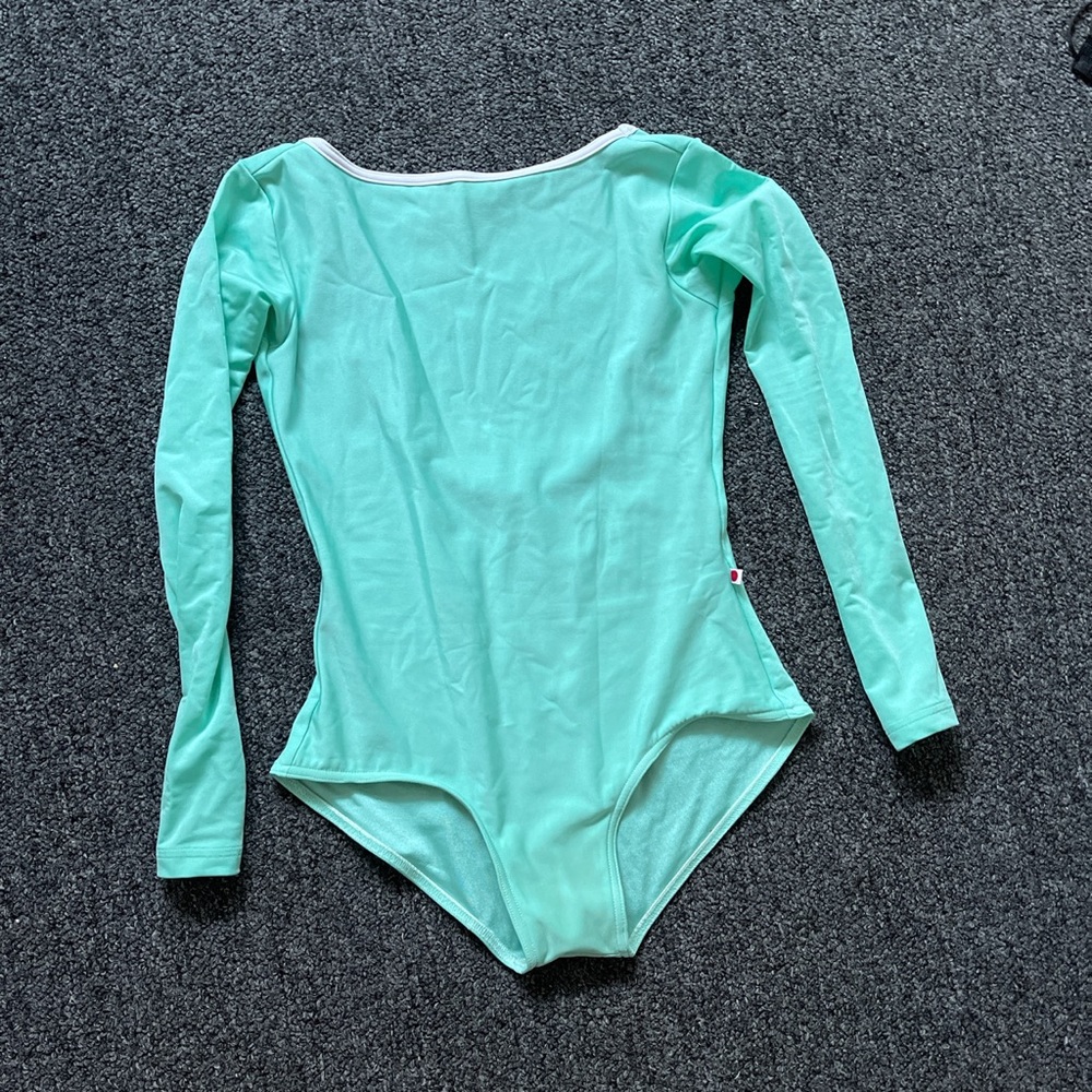 SOLD. Yumiko Sofiane 3/4 Sleeves